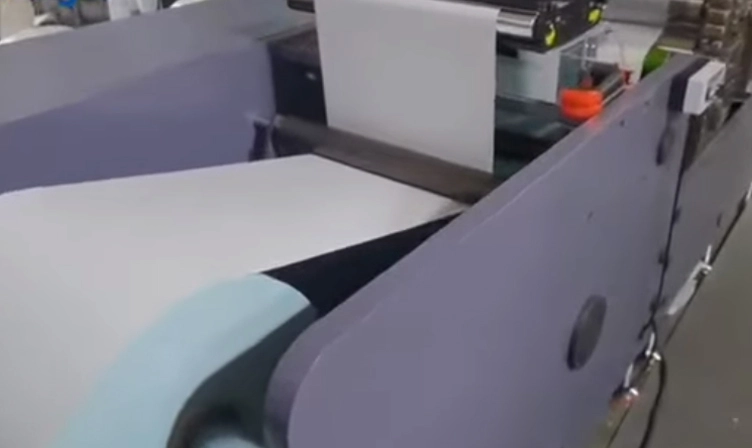 LYRG-330/450/570 máquina automática de rebobinamento de torre sem parar