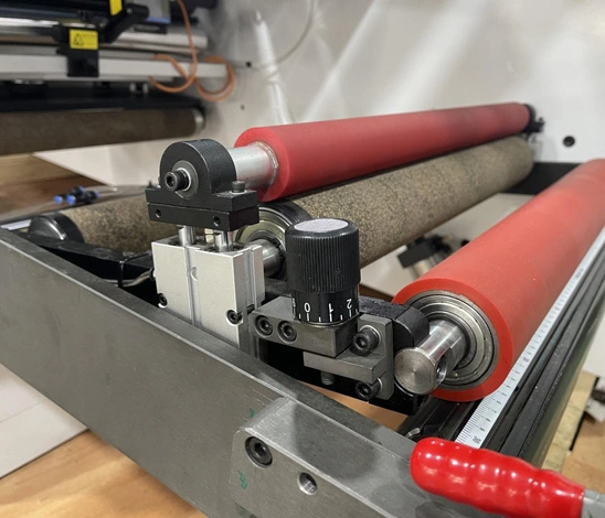 Característica da máquina de inspeção de corte automático HCHR-370